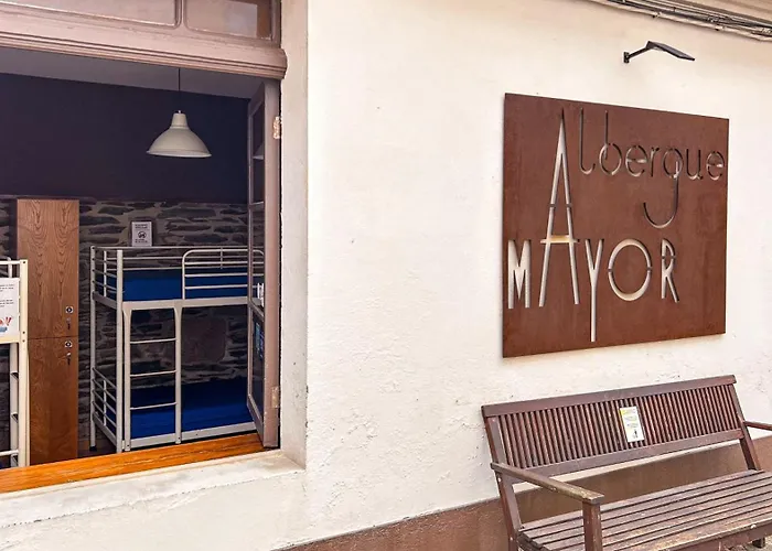 Hostel Mayor *